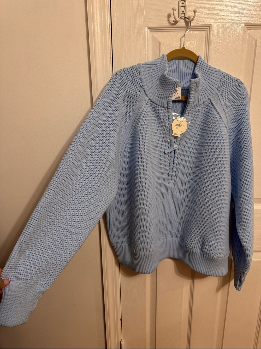 Women aerie half zip - Picture 3 of 5